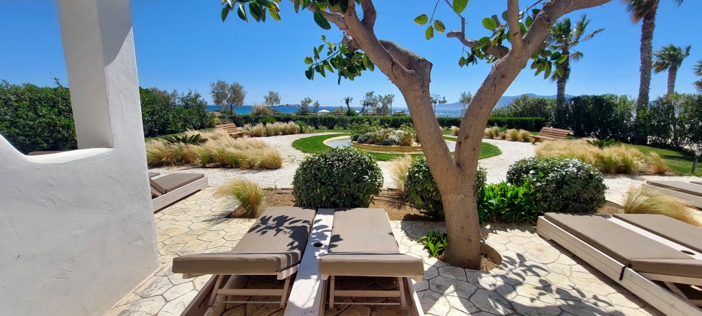 Glaronissi Beach Hotel