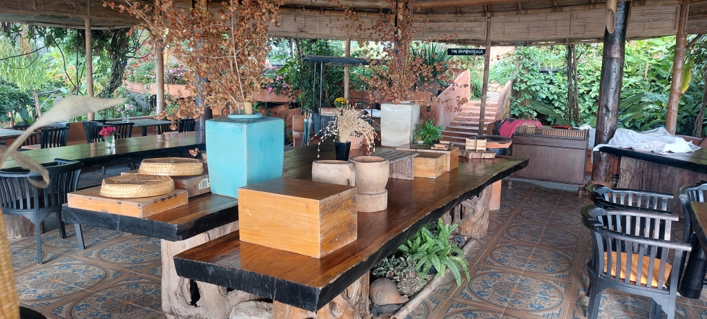 Phu Chaisai - Buffet?