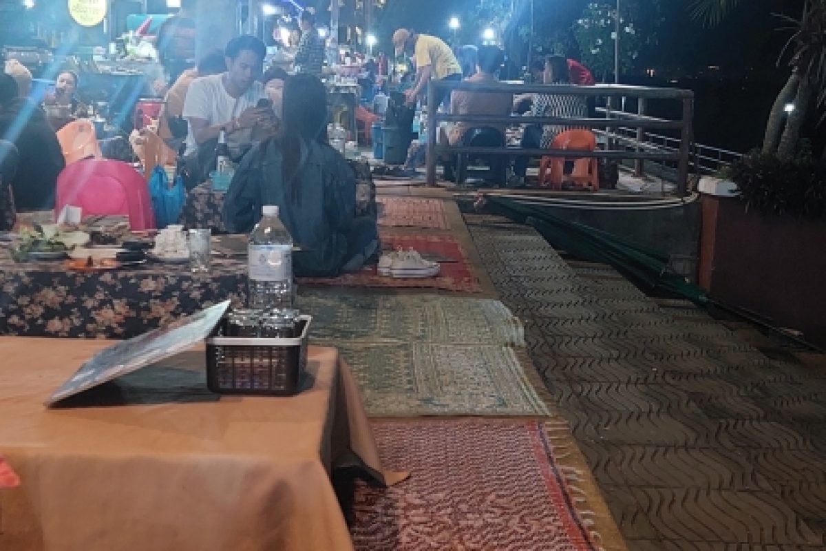 Mekong Nightmarket
