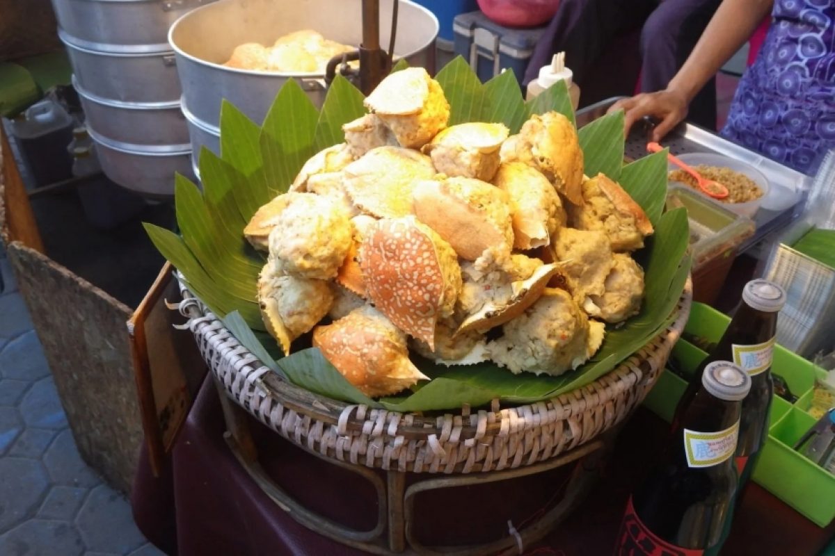 ChiangMai_WalkingStreet_1024