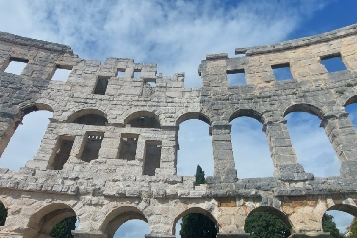 Pula