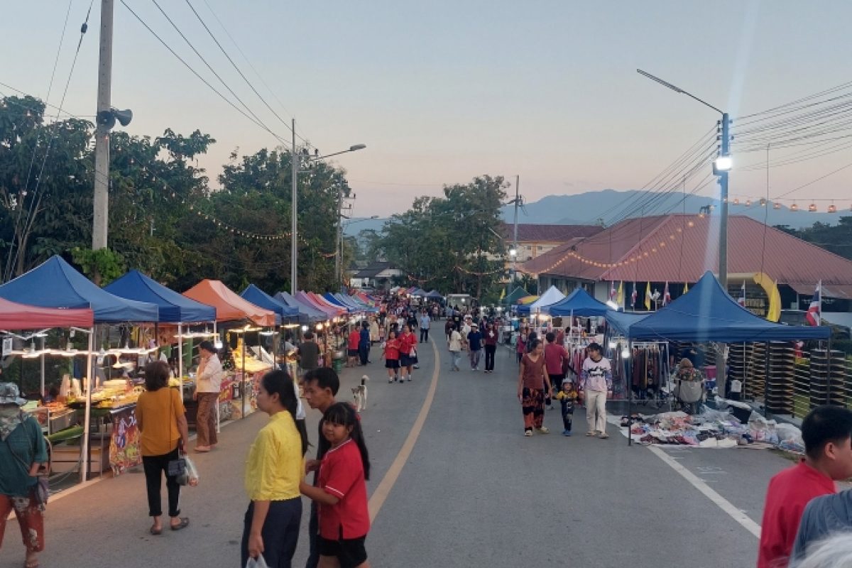 Walking Street Thaton