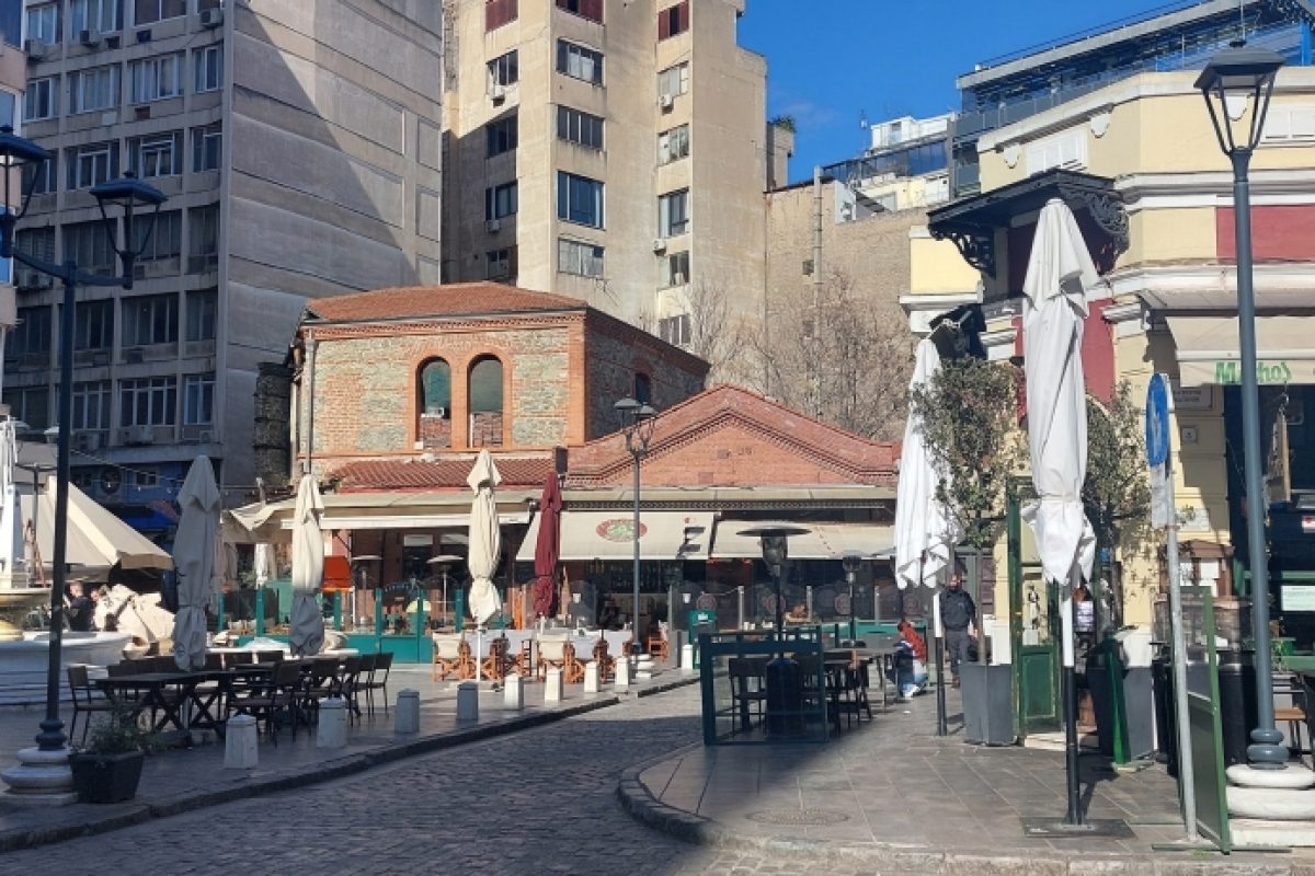 Ladadika